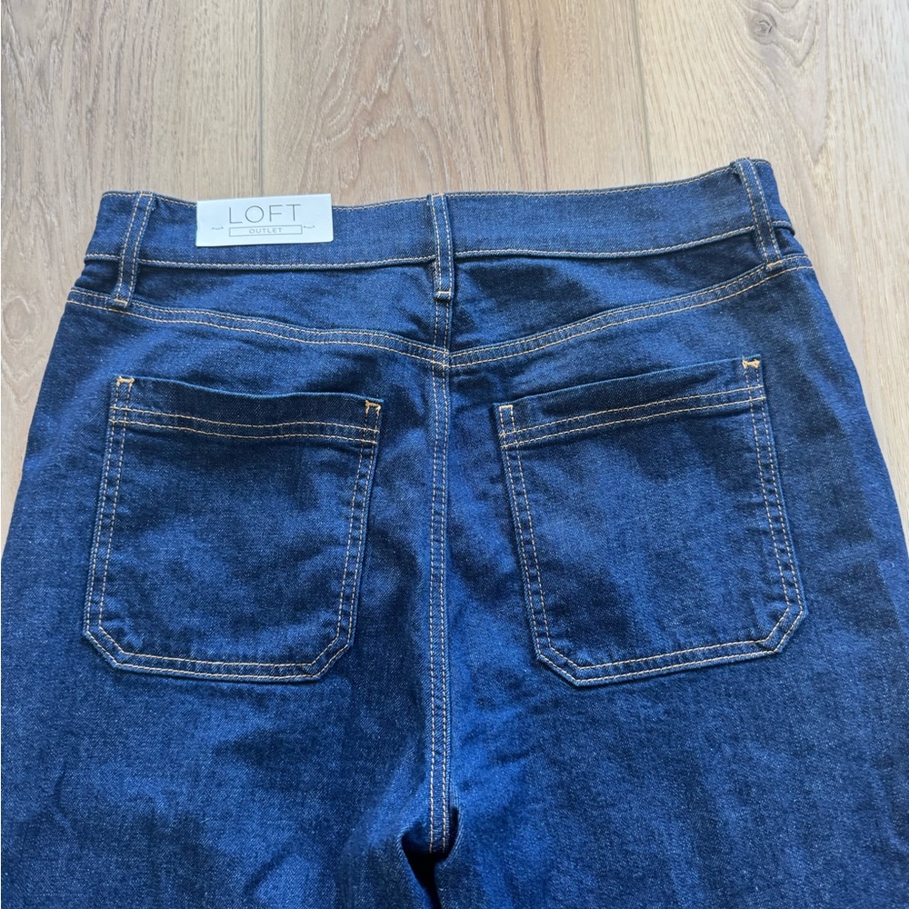 Loft Outlet Pintucked High Rise Wide Leg Crop Jeans in Dark Wash NWT 8 - Picture 6 of 13